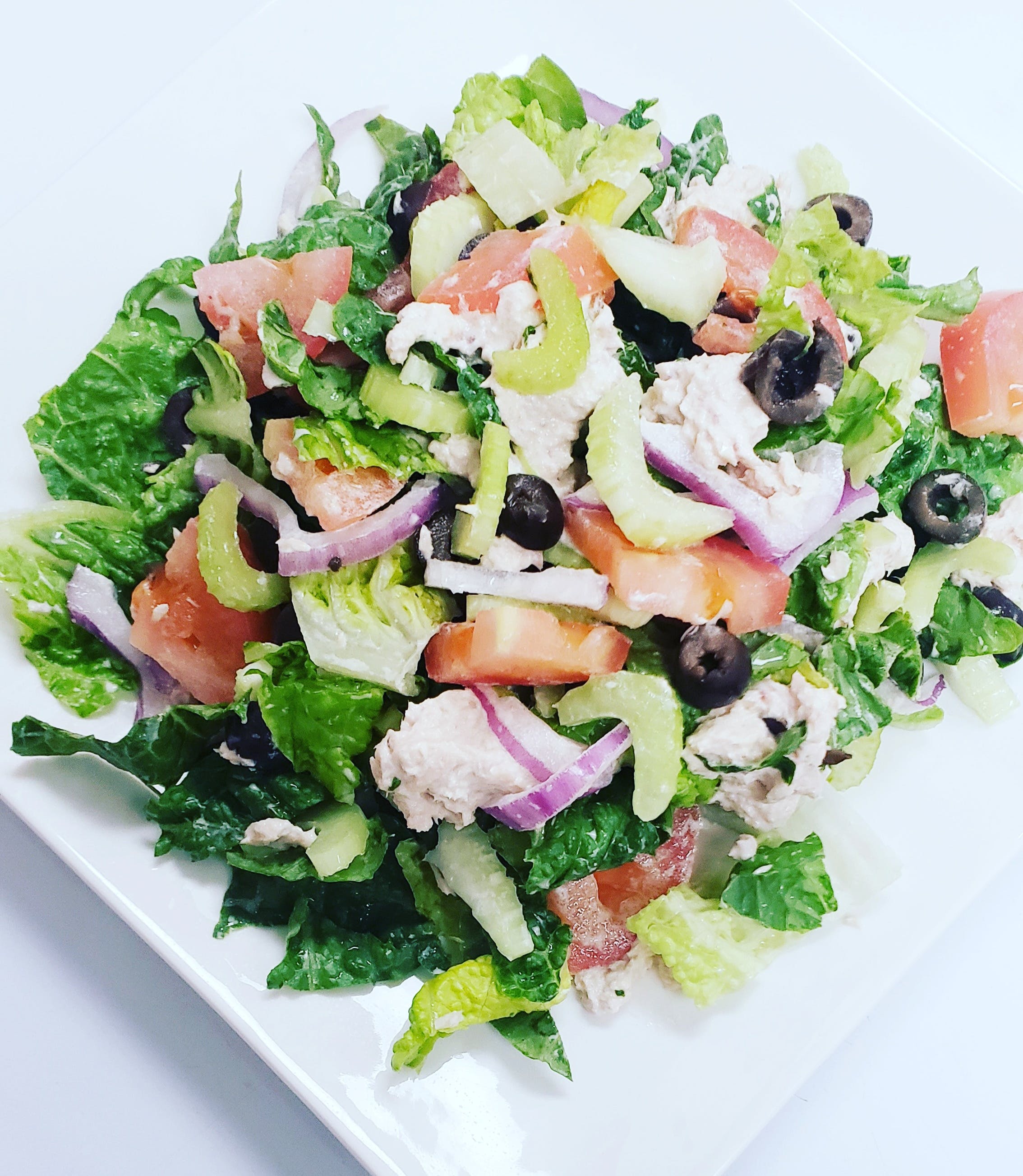 Order Tuna Salad - Salad food online from J-Joe Berrylicious store, White Plains on bringmethat.com