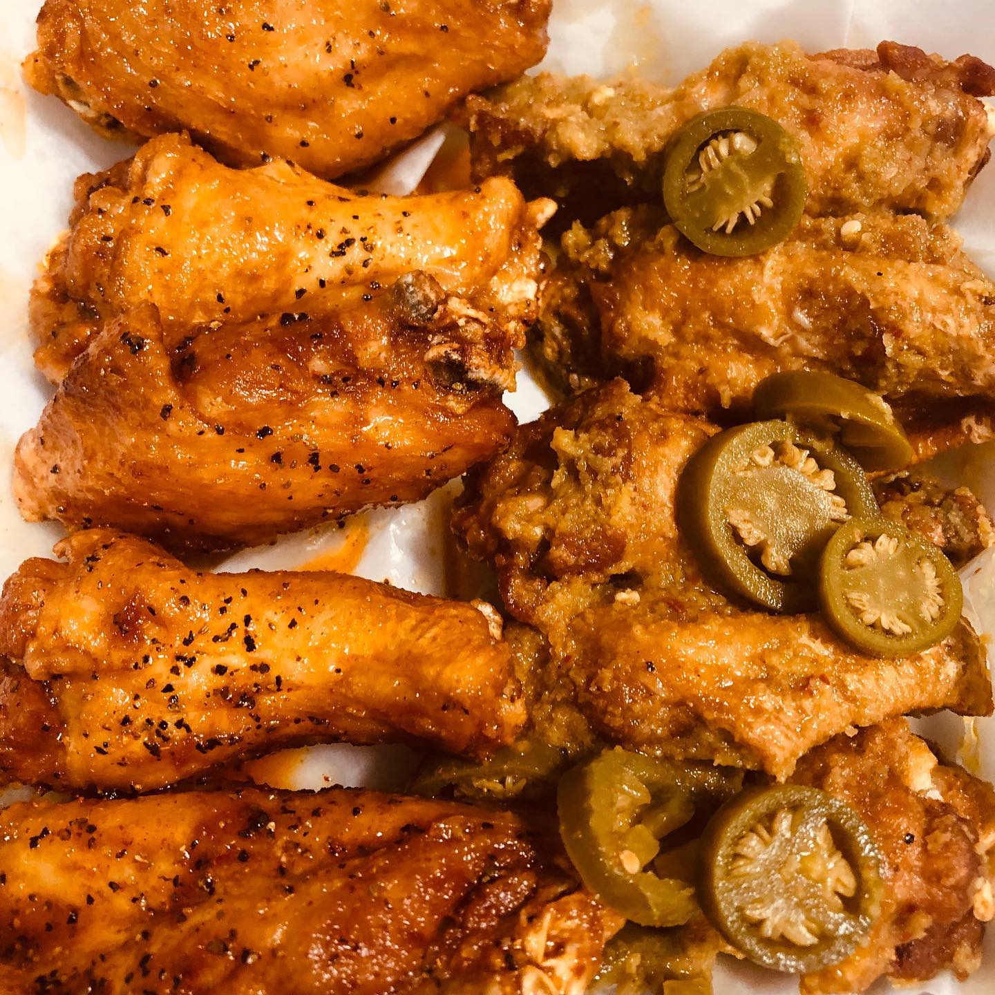 Order Party Wings food online from Bronzeville Wingz store, Chicago on bringmethat.com
