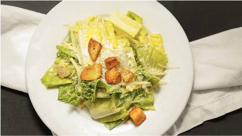Order Traditional Caesar Salad food online from Mama Mia's store, Gilroy on bringmethat.com