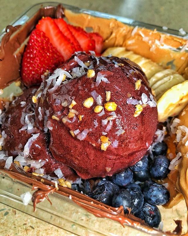 Order 1 scoop Acai Bowl food online from Pantano Kitchen store, Uniondale on bringmethat.com