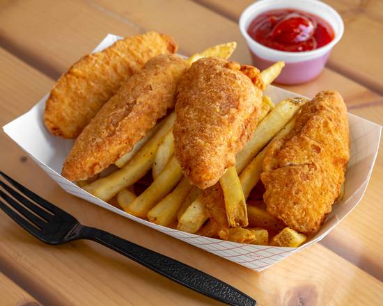 Order Chicken Tenders (4 pcs) Basket food online from The Beach Plum store, Portsmouth on bringmethat.com