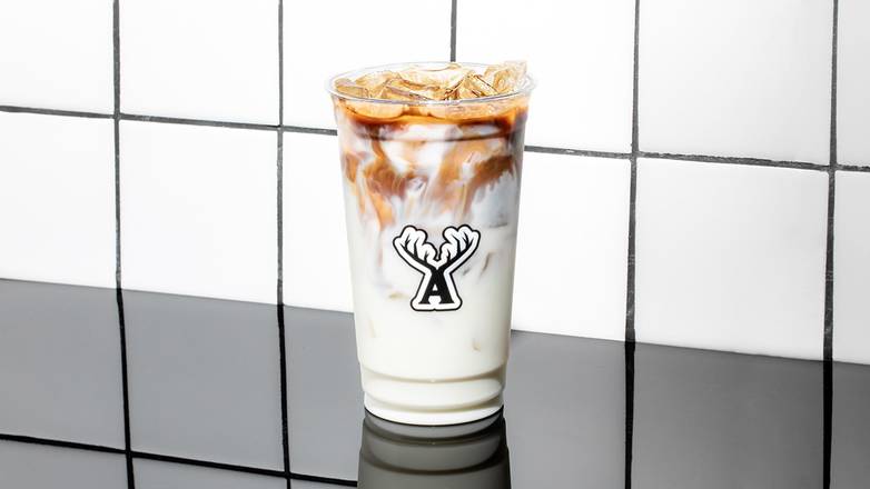 Order Iced Latte food online from Alfred Coffee Beverly Hills store, Beverly Hills on bringmethat.com