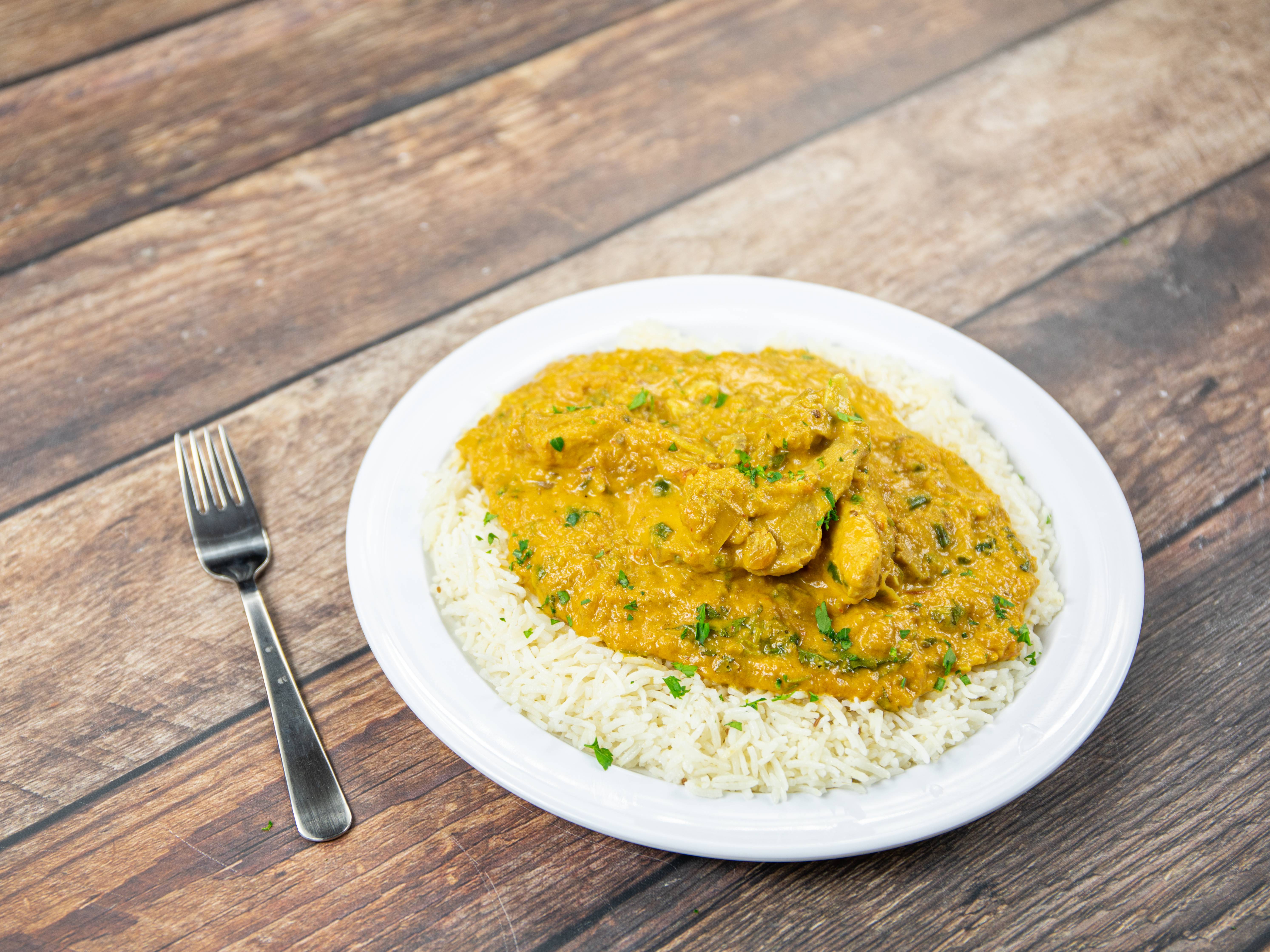 Order Chicken Korma food online from Welcome India store, Framingham on bringmethat.com