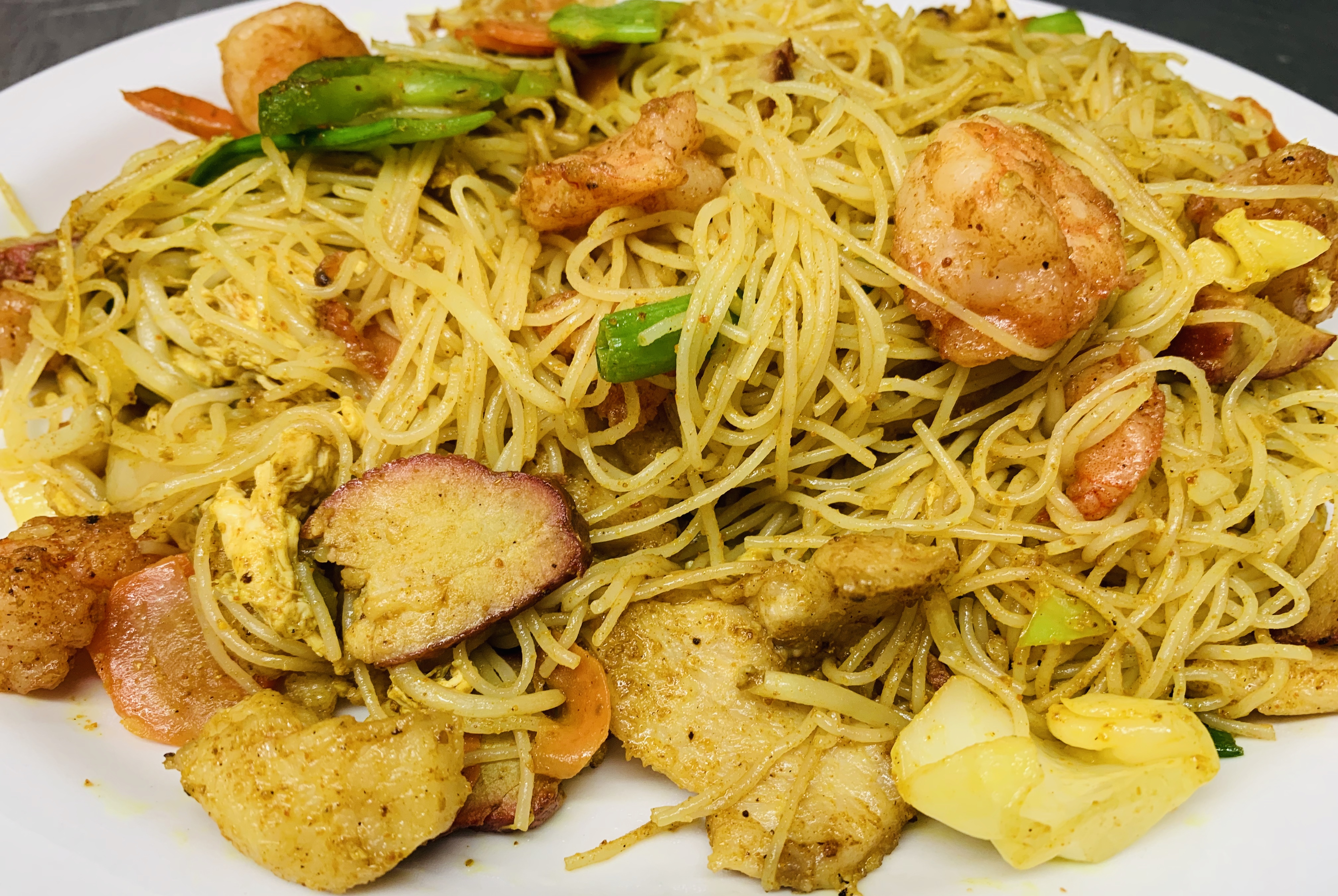 Order Singapore Rice Noodles food online from China Blue store, Corvallis on bringmethat.com