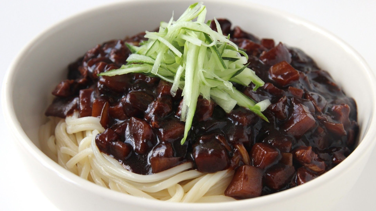 Order Jja Jang Myeon food online from Shang Noodle store, Chicago on bringmethat.com