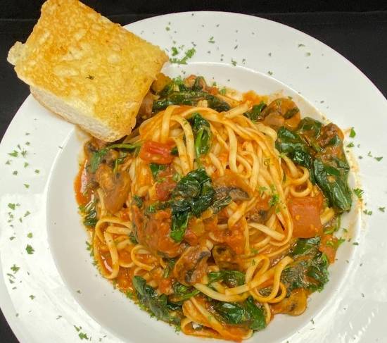 Order Veggie Pasta food online from The Rouxpour store, Friendswood on bringmethat.com