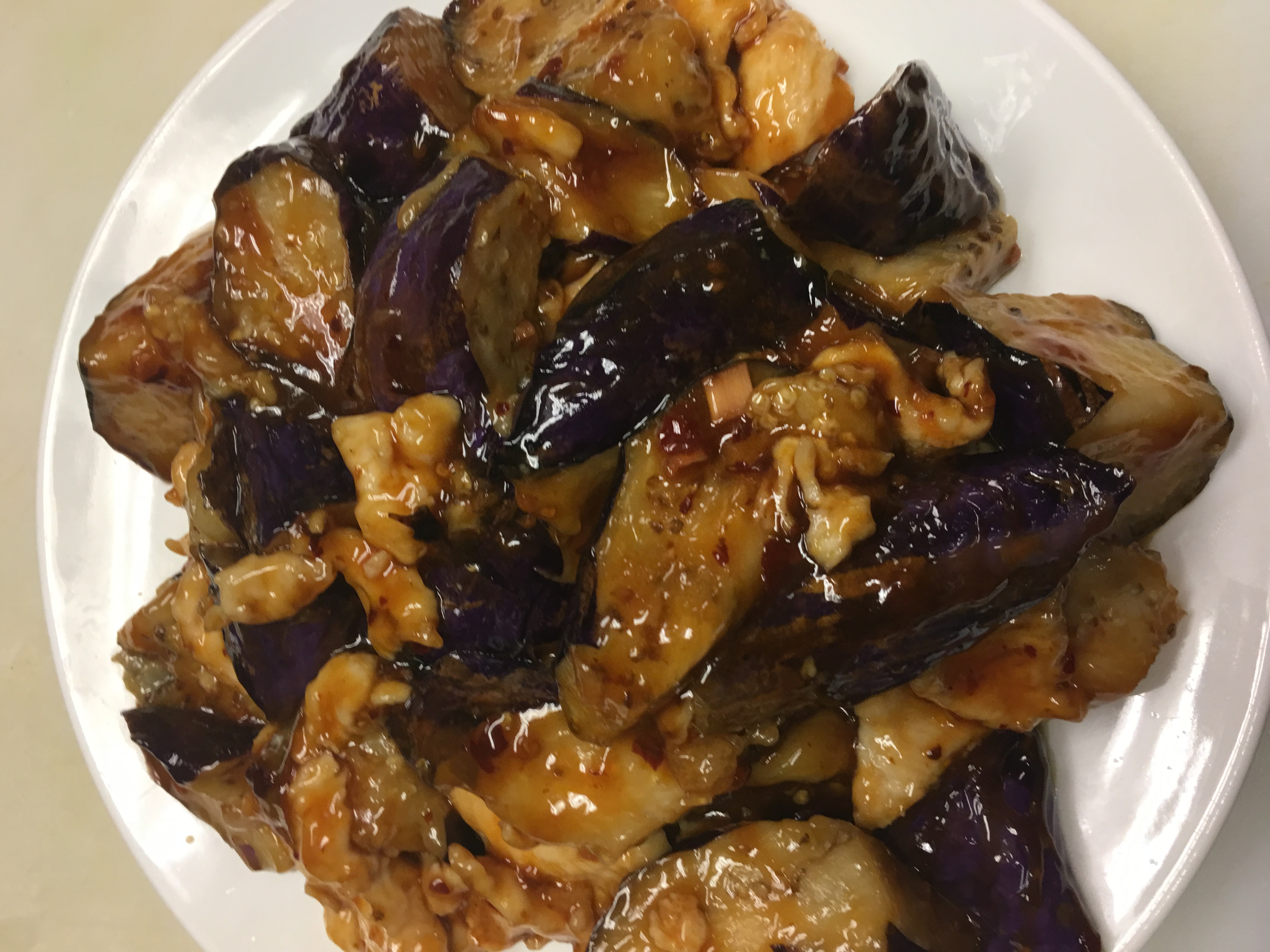 Order 69. Large Chicken with Eggplant in Garlic Sauce food online from China Cafe store, Syracuse on bringmethat.com