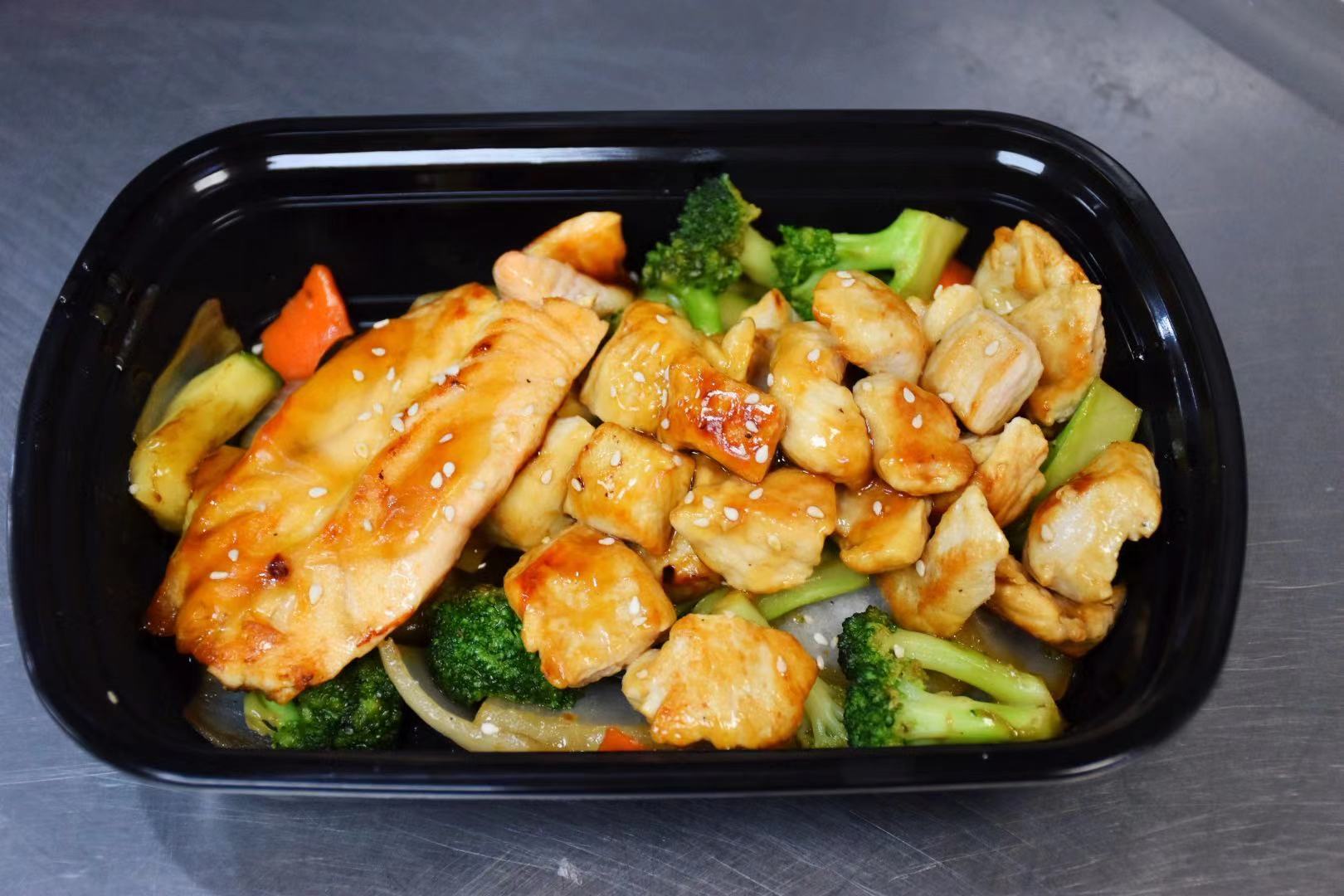 Order Chicken and Salmon Combination Platter food online from Sumo Hibachi store, Greensboro on bringmethat.com