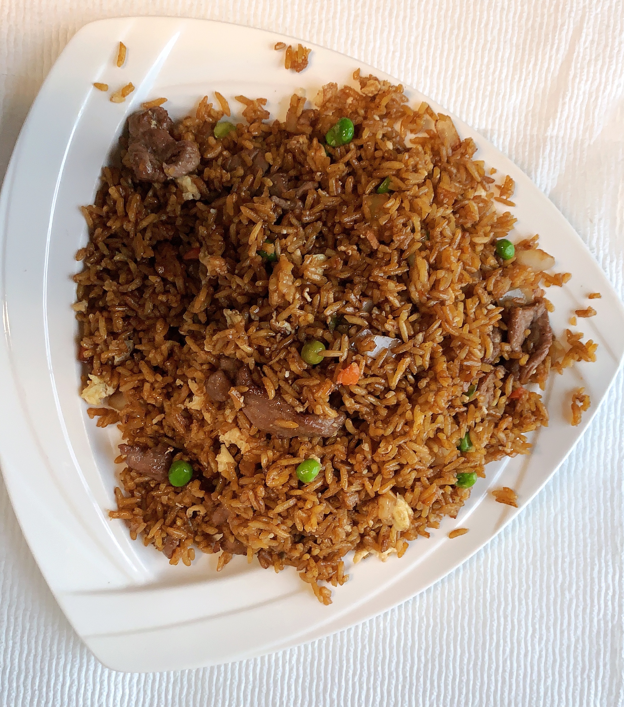 Order 26. Beef Fried Rice food online from Hunan House store, Centralia on bringmethat.com