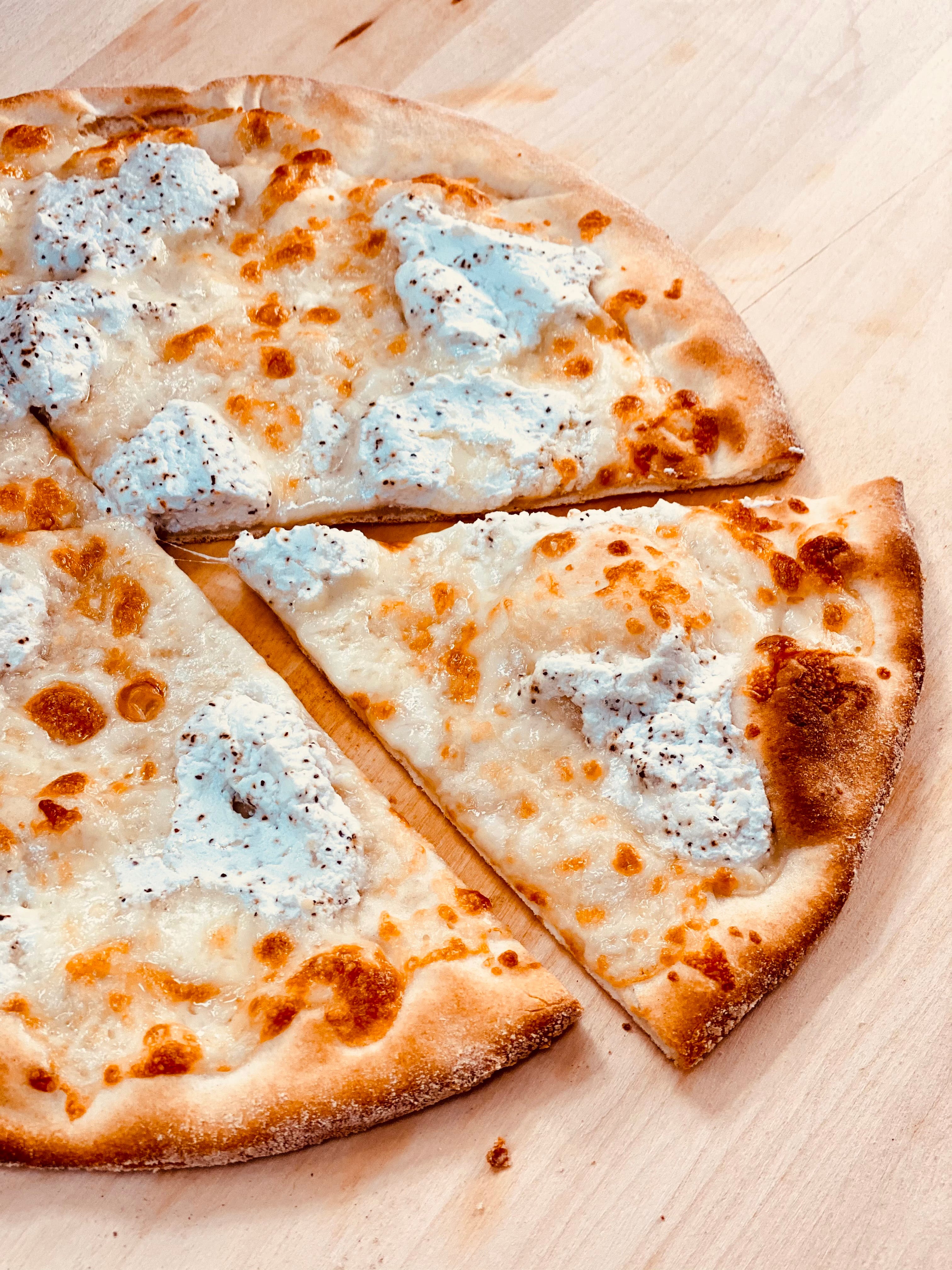 Order White Pizza Slice - Slice food online from Stage door deli store, New York on bringmethat.com