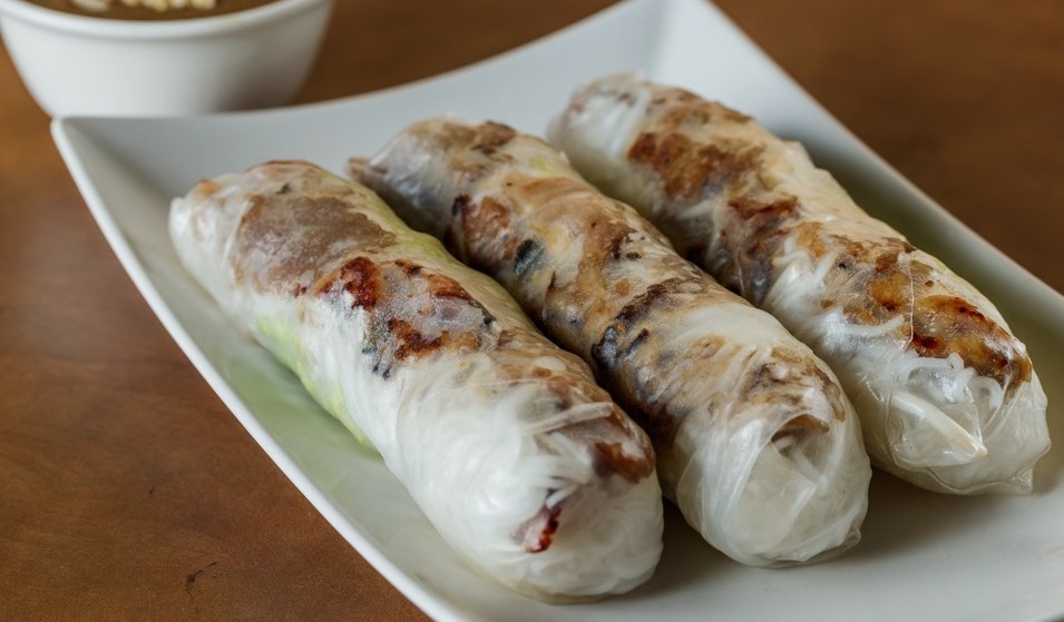 Order A4. Grilled Pork Rolls food online from Pho Hoang store, Houston on bringmethat.com