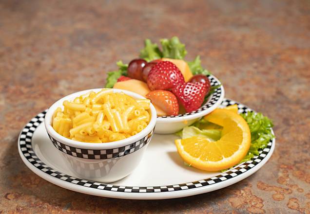 Order Cubs Brandi’s Favorite Macaroni & Cheese food online from Black Bear Diner store, Simi Valley on bringmethat.com