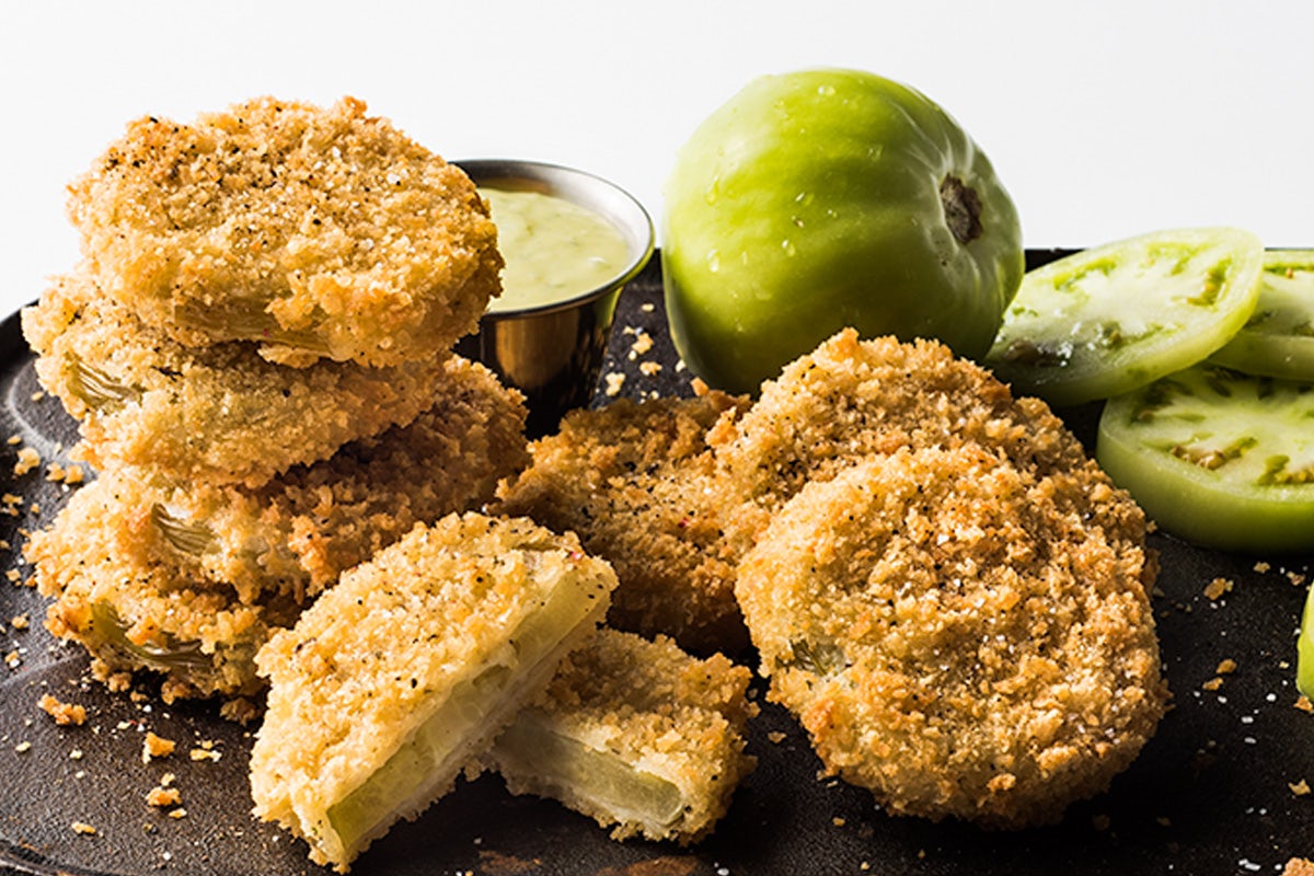 Order Fried Green Tomatoes food online from Cotton Patch Cafe store, Lubbock on bringmethat.com