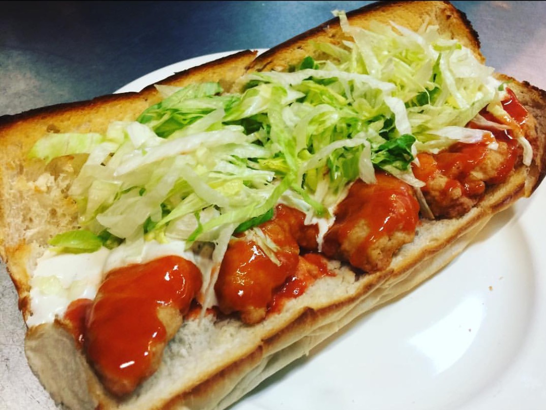 Order Boneless Buffalo Wings Grinder food online from Husky Pizza store, Coventry on bringmethat.com