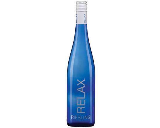 Order RELAX Wines, Riesling Qualitätswein · 750 mL food online from House Of Wine store, New Rochelle on bringmethat.com