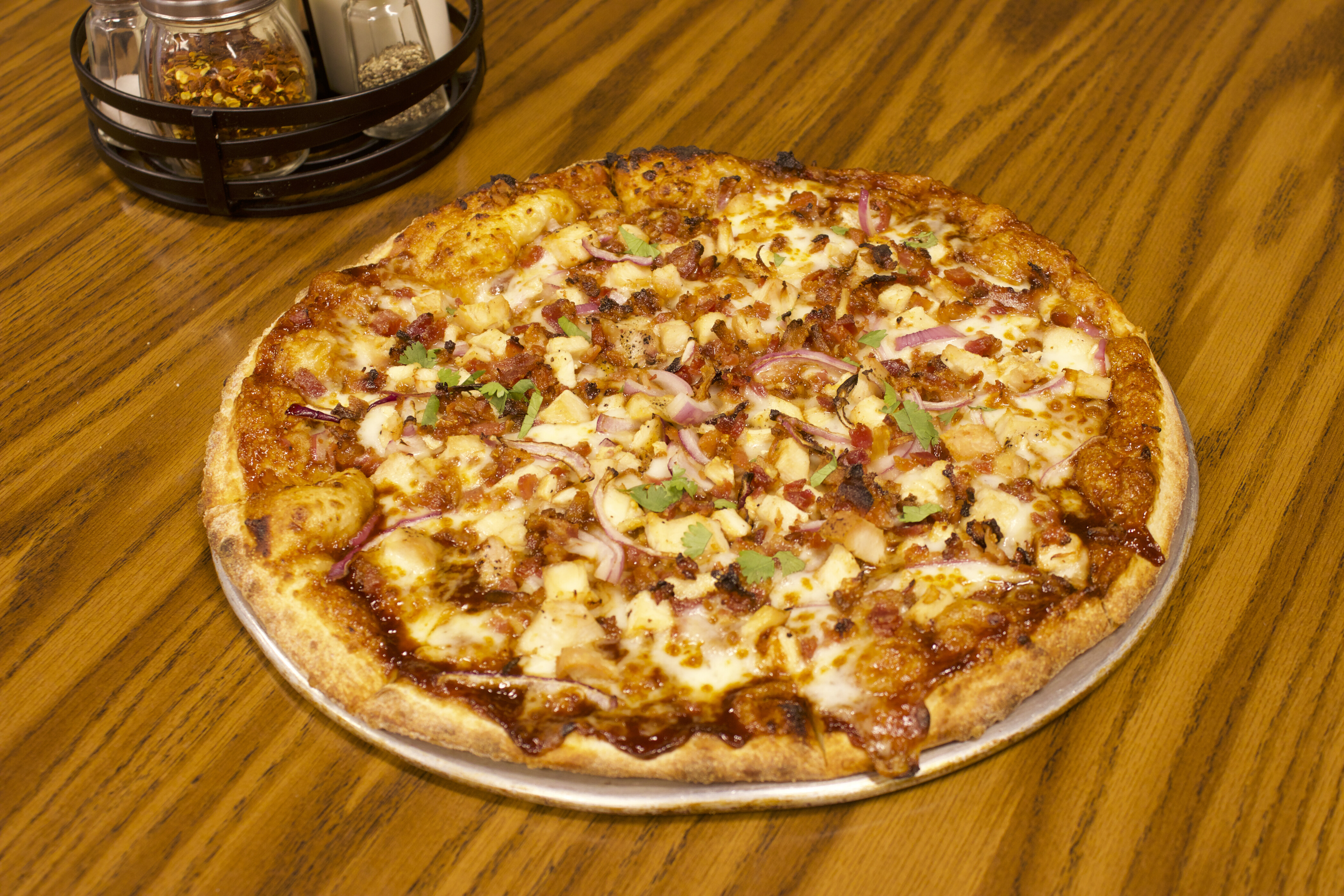 Order Chicken Supreme Pizza food online from Ny Pizza store, Lincoln on bringmethat.com