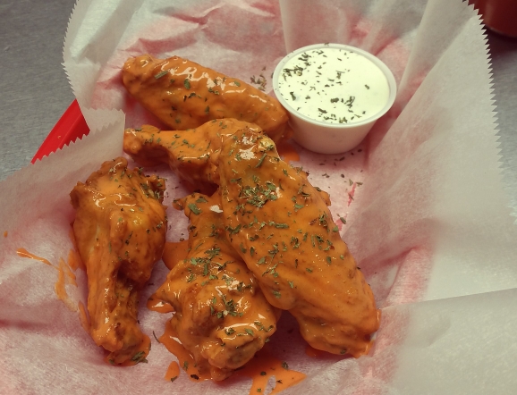 Order Chicken Wings food online from Slice of NY Pizza store, Raleigh on bringmethat.com