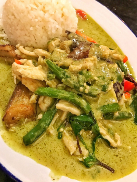 Order Green Curry food online from Chim! Thai Street Food store, Pasadena on bringmethat.com
