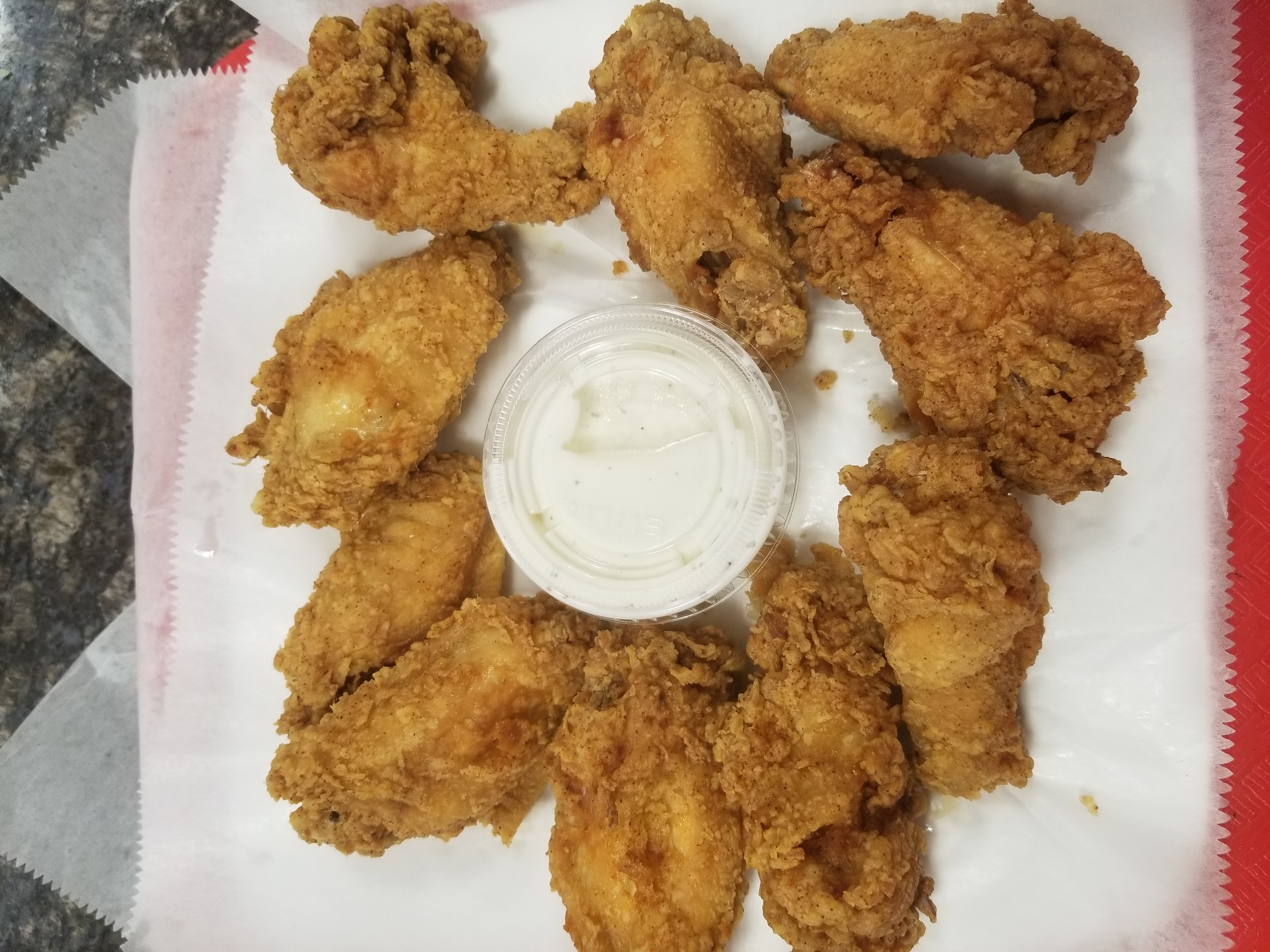 Order Jumbo Chicken Wings food online from Mona Lisa Pizza & Grill store, Cambridge on bringmethat.com