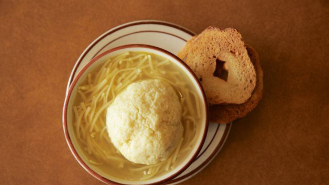 Order Matzo Ball Soup food online from Canter Deli store, Los Angeles on bringmethat.com