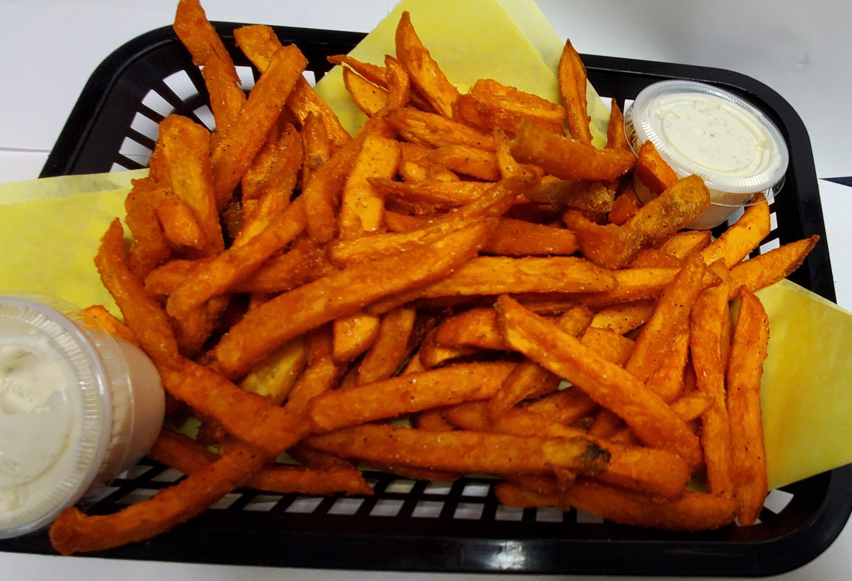 Order Sweet Potato Fries food online from The Bee Hive Market and Deli store, Whittier on bringmethat.com