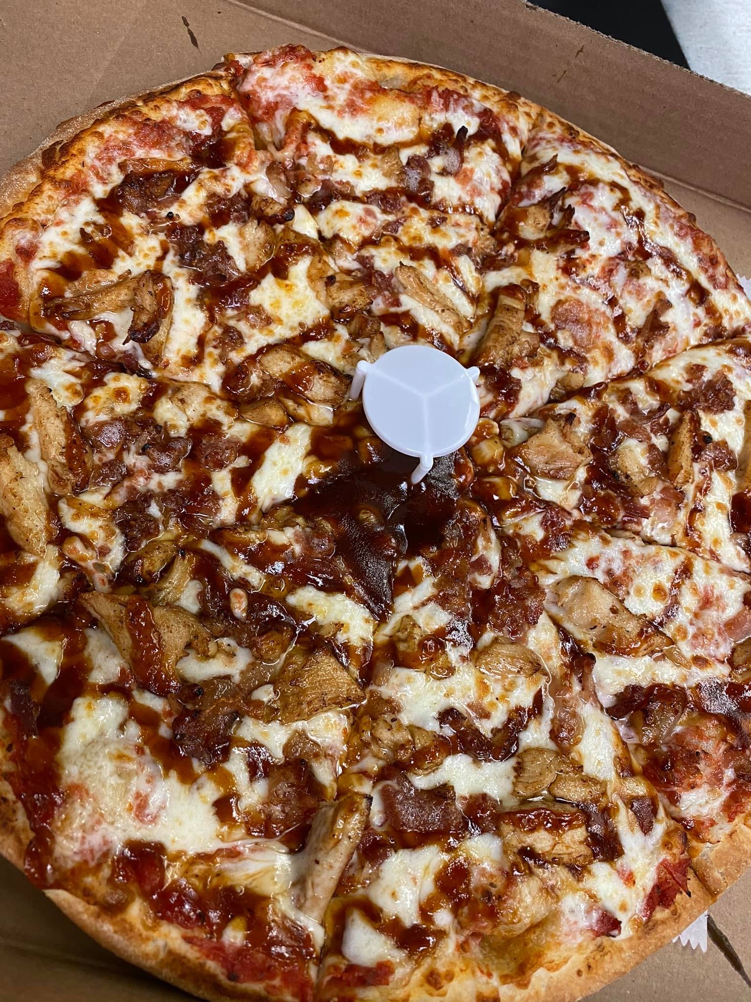 Order Bacon Chicken BBQ Pizza - Personal 10" food online from Primo Pizza store, Fredericksburg on bringmethat.com