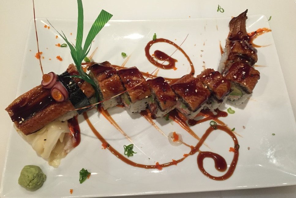 Order S15. Flying Dragon Maki food online from Yiku Sushi store, Gaithersburg on bringmethat.com