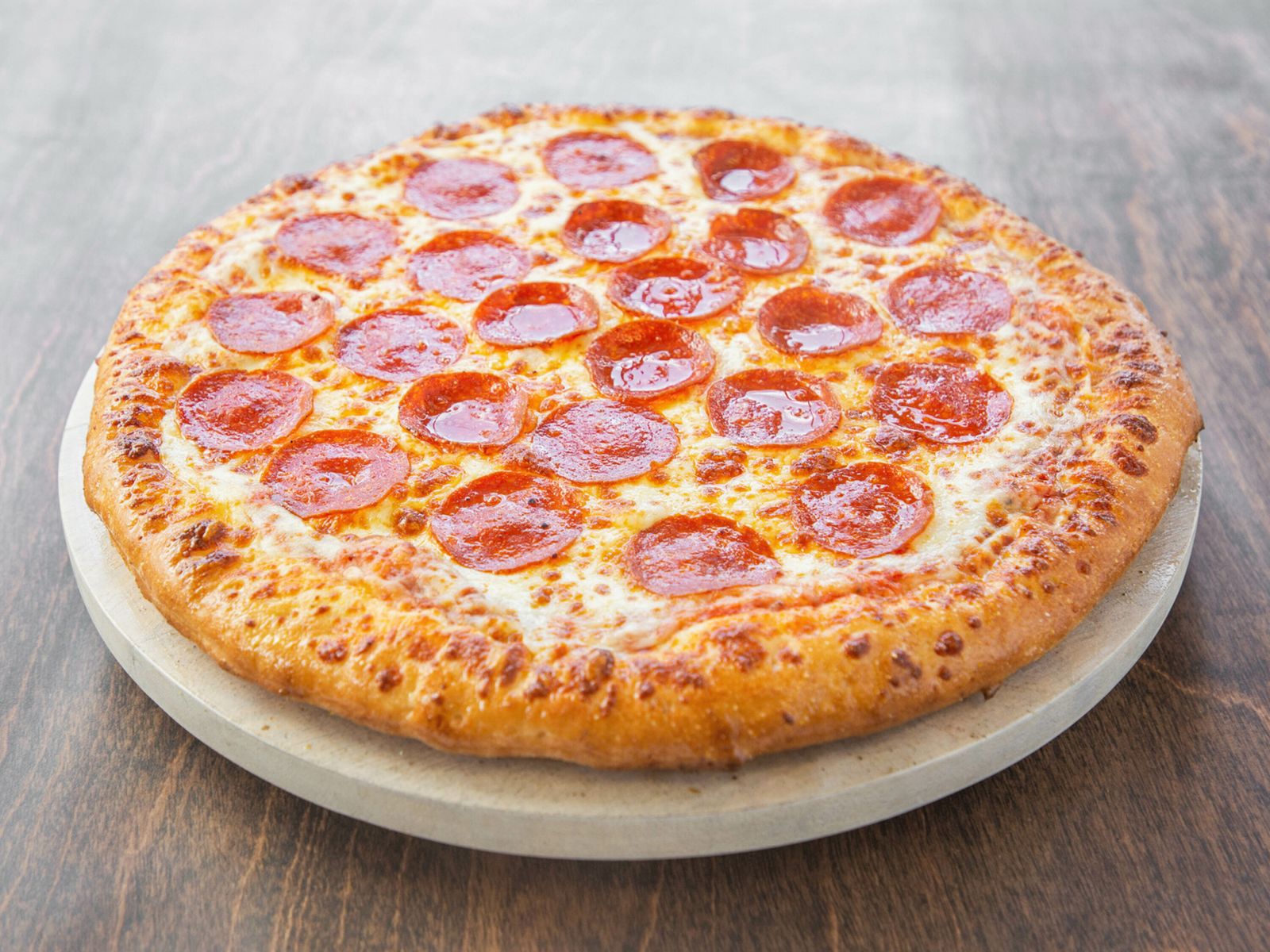 Order Pepperoni Pizza (14 Inch) food online from Big Daddy's Pizza store, Salt Lake City on bringmethat.com