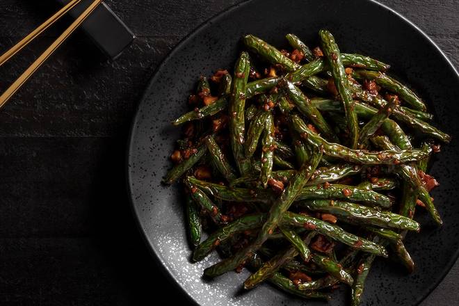 Order Chili-Garlic Green Beans food online from P.F. Chang's store, Northbrook on bringmethat.com