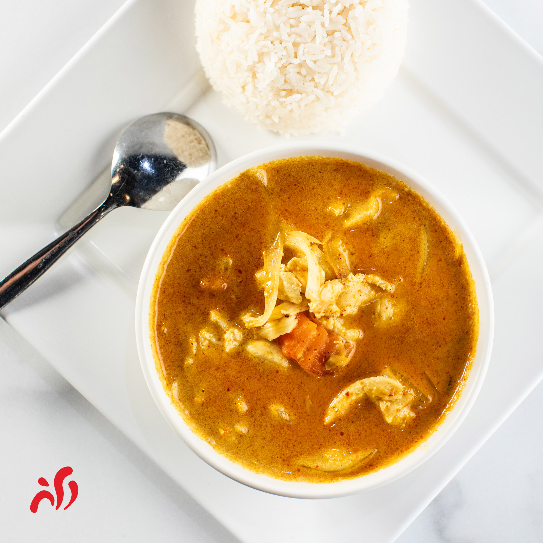 Order Yellow Curry food online from Zato Thai Cuisine store, Dallas on bringmethat.com