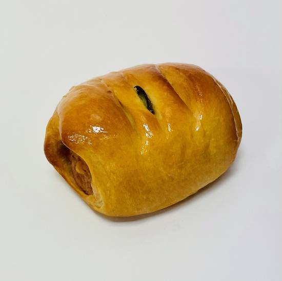 Order Spicy Sausage Roll food online from Pilaski Donuts store, Arlington on bringmethat.com