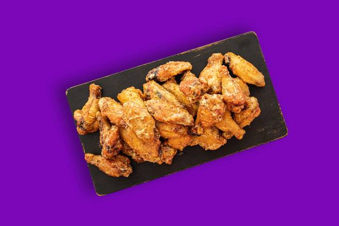 Order 40 TRADITIONAL WINGS food online from Twisted Tenders store, BETTENDORF on bringmethat.com