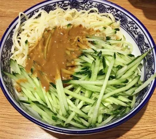 Order A6. Cold Noodles with Sesame Sauce 芝麻凉面 food online from Kongpao Palace store, Newark on bringmethat.com
