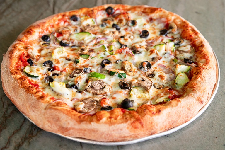Order Vegetarian Pizza food online from Leucadia Pizzeria & Italian Restaurant - Encinitas store, Encinitas on bringmethat.com