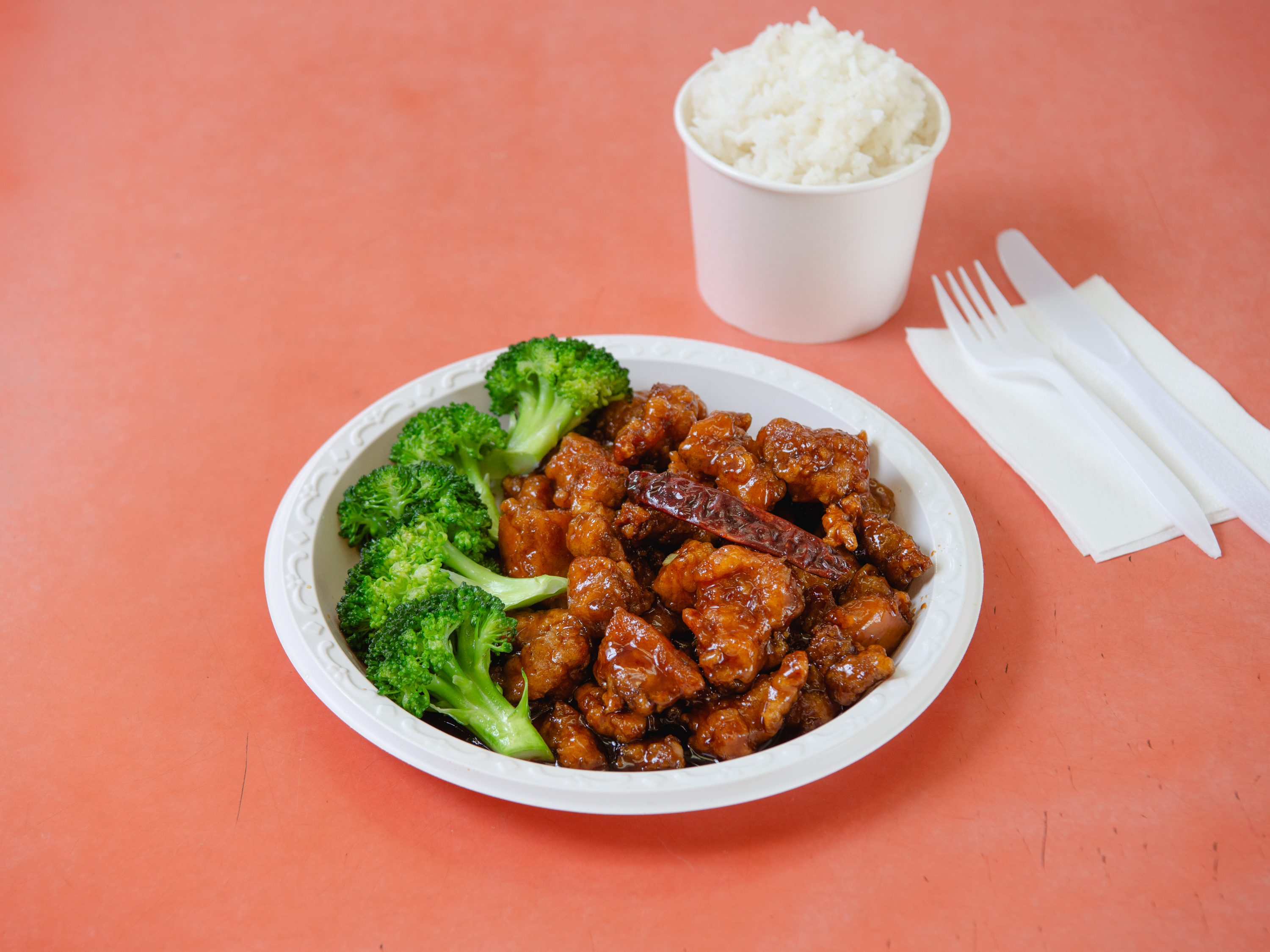 Order C16. General Tso’s Chicken food online from Happy Wok Chinese Restaurant store, Brooklyn on bringmethat.com