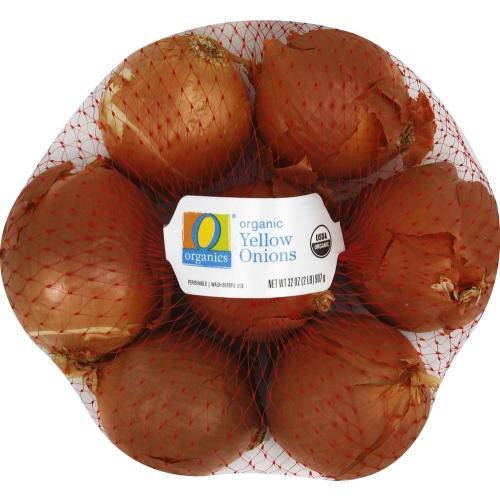 Order Organic Yellow Onion (2 lb) food online from ACME Markets store, Cortlandt on bringmethat.com