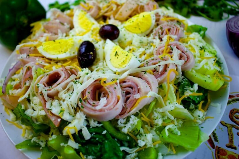 Order Chef Salad food online from Grand Pizza store, Las Vegas on bringmethat.com