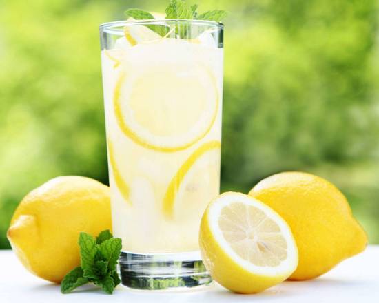 Order Fresh Squeezed Lemonade food online from BAGELS YOUR WAY store, Medford on bringmethat.com
