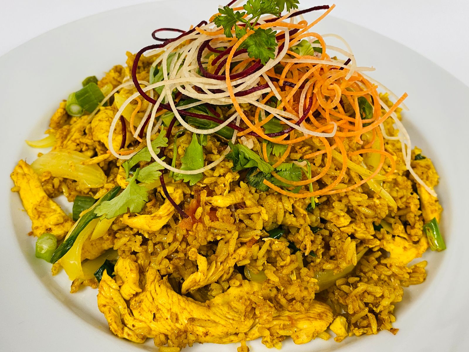 Order YELLOW FRIED RICE food online from Pinto Urban Thai Diner store, Richardson on bringmethat.com