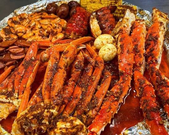 Order Make Your Own Seafood Combo food online from Tasty Crab House store, Douglasville on bringmethat.com