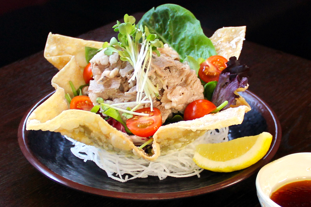 Order Beef Shabu Salad food online from Bishamon Japanese Restaurant & Karaoke Lounge store, Covina on bringmethat.com
