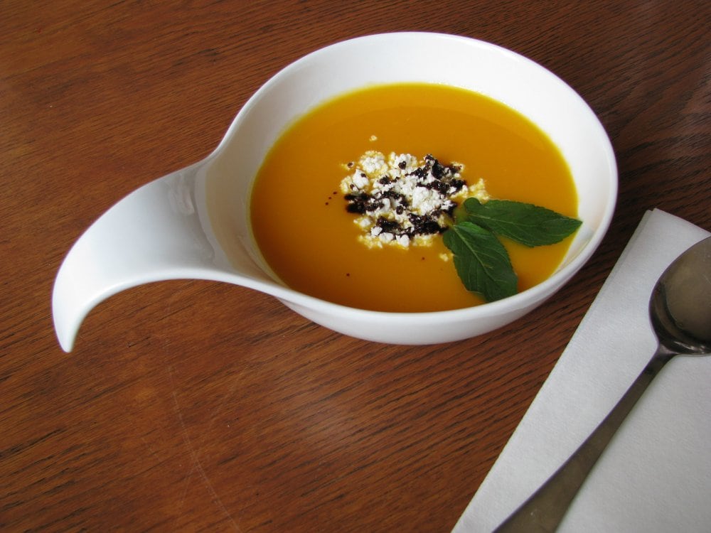 Order Soup food online from IL Baretto To Go store, New York on bringmethat.com