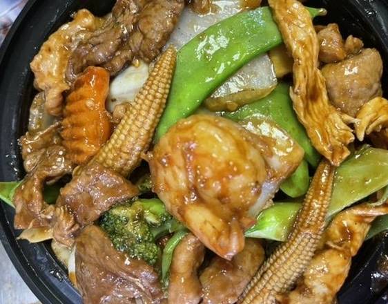 Order Triple Delight  food online from Asian Wok store, Alexandria on bringmethat.com