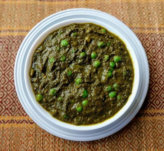 Order Vegetable Saag food online from Deccan Spice store, Jersey City on bringmethat.com