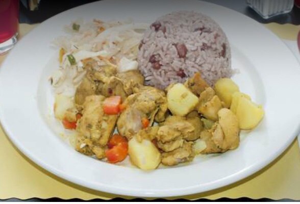 Order Curry Chicken Meal food online from Miss Browns Fine Foods Ii store, Appleton on bringmethat.com