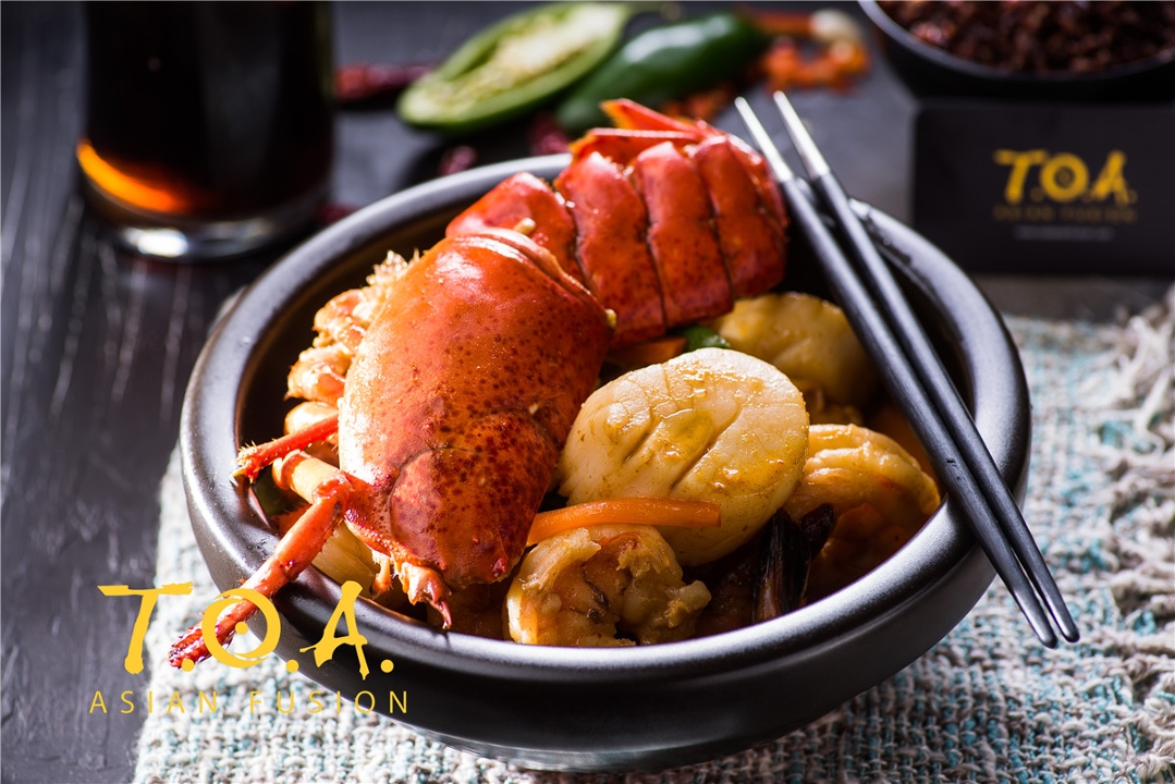 Order Seafood Delight food online from Toa Asian Fusion store, Farmingdale on bringmethat.com