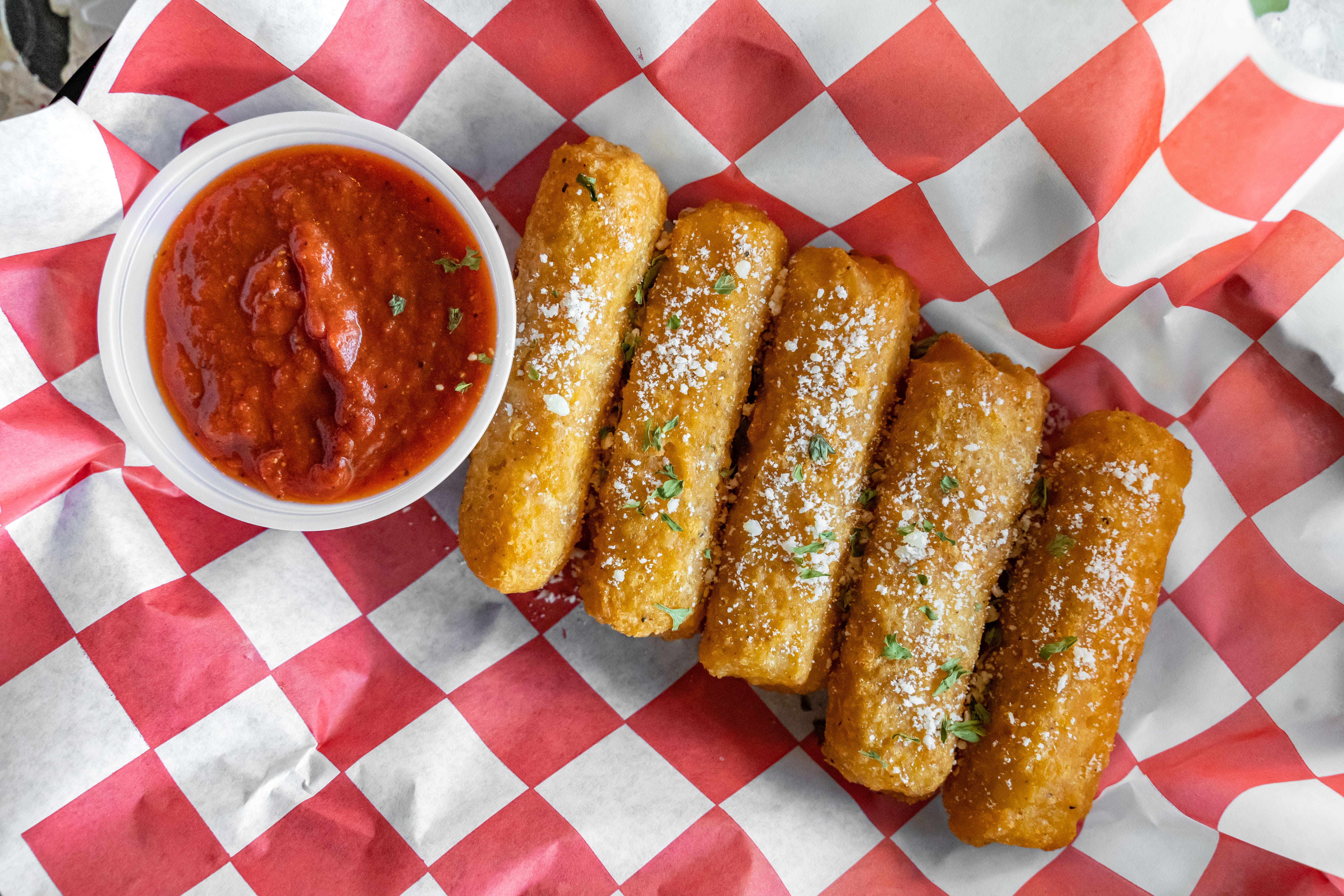 Order Mozzarella Sticks - Appetizers food online from Rams Pizza Tavern store, Clifton Heights on bringmethat.com