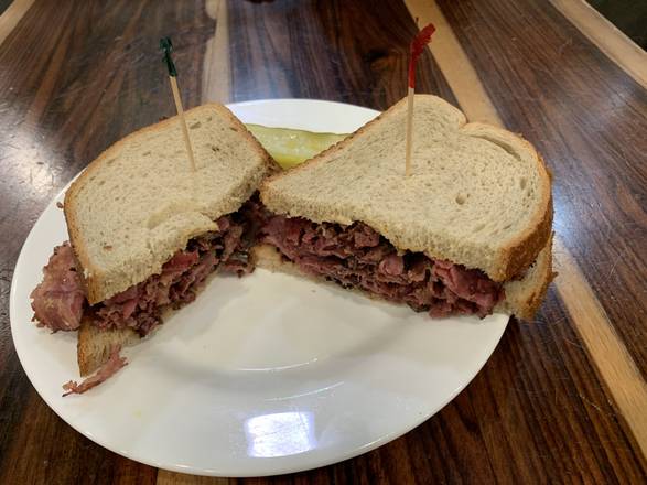Order Pastrami Sandwich food online from Silver Spoon Diner store, New York on bringmethat.com