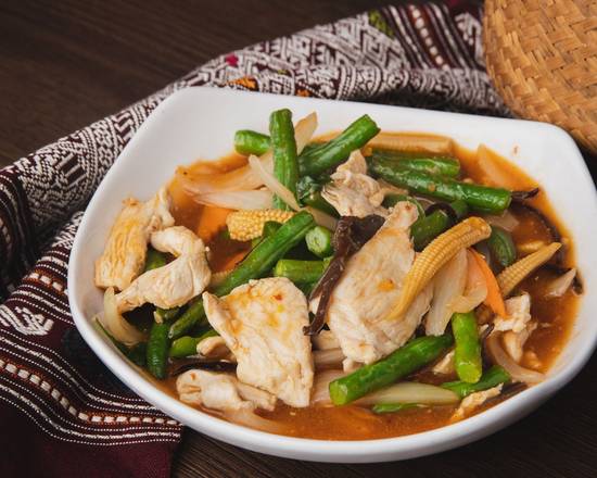 Order Spicy String Bean food online from Thai Spoons store, Sunnyvale on bringmethat.com