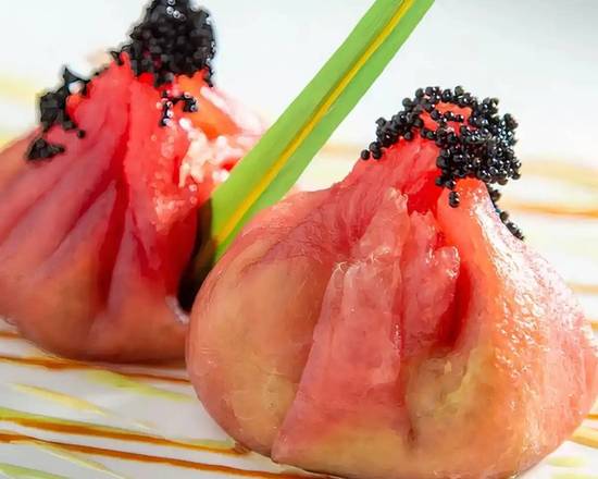 Order Tuna Ravioli food online from Midori Sushi store, Highland Park on bringmethat.com
